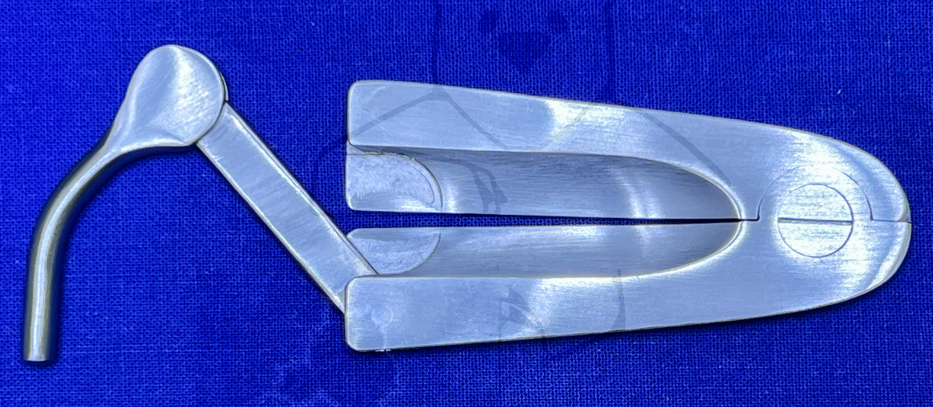 Mogan-Clamp, Rückseite, Geschlossen